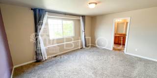 Large, Well-Maintained Duplex Gallery 13