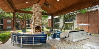 Arboretum Oaks Gallery 16