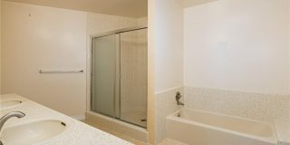 3311 Crownview Gallery 16