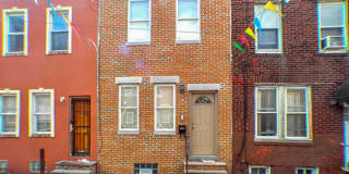 Two Bed Point Breeze Townhouse Gallery 15
