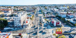 Office/Retail unit on Gaffey Available Gallery 12