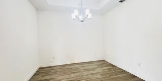 1225 Bristol Oaks Way Gallery 5
