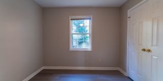Beautiful 3 Bed 2 Bath home located in Greensboro! Gallery 21