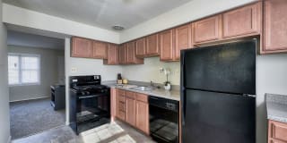 Jamestowne Apartments & Townhomes Gallery 3