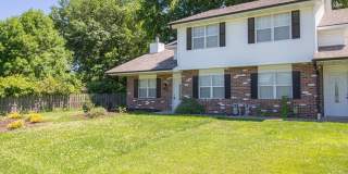 Beautiful 3 Bedroom Duplex Gallery 1