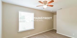 415 Margo Street Gallery 11