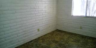 Adorable Single Level Eastside Duplex With Evaporative Air Located In Quiet Neighborhood Adorable Single Level Eastside Duplex With Evaporative Air Located In Quiet Neighborhood Gallery 6
