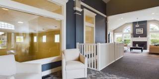 Linden Square Gallery 60