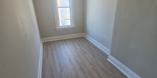 2 bed 1 bath- 1607 Maryland -Covington Gallery 6