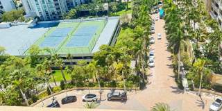 Seasonal/short term 3/2 renovated Ritz Carlton beauty with long water views Gallery 25