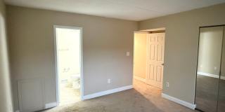 Spacious 3 Bedroom Condo- RENT TODAY & SAVE! Gallery 13