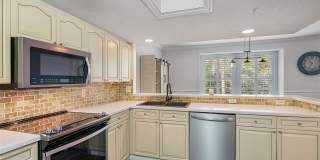 1381 CURLEW ROAD Gallery 14