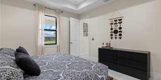 1137 SW 18th Court Gallery 12