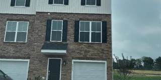 4930 Brookside Court Gallery 1