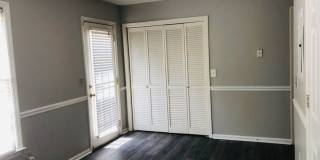 FOR LEASE - 2 Bed, 1.5 Bath, 1300sqft Townhome Gallery 12