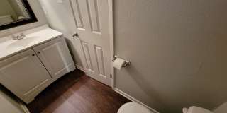 College Station - Cozy 2 Bedroom 1.5 Bath Condo for Lease Gallery 12