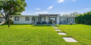 3922 FONTAINEBLEAU DRIVE Gallery 46