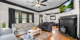 319 North Delaware Street - RM #3 Gallery 1