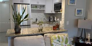 98 E Westbury  E Gallery 5