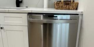 1658 K ST NE #5 Gallery 8