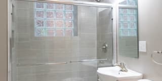 The Manor Gallery 26