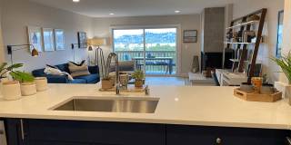 Harbor Point Waterfront Apartments Gallery 12
