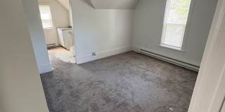 914 18th 1/2 Avenue NE Gallery 3