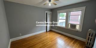 30 Slade St. Gallery 8