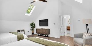 3882 The Ascent NE Gallery 39