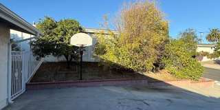 3 Bedroom 2 Bathroom Granada Hills Home (Main House) Great Location! Gallery 4