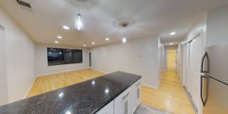 Spacious 2 Bedroom Condo with 2 Bathrooms! Gallery 3