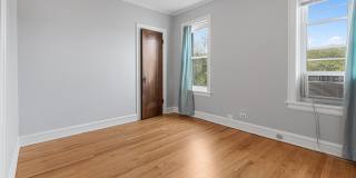 6549 N Mozart Street Gallery 15