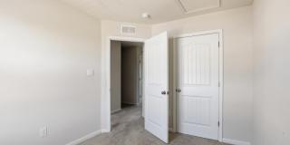 521 RIDGELY Boulevard Gallery 16