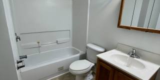 Cascades Pointe Gallery 85