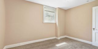 1377 Northwest Blvd - Apt B Gallery 17