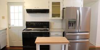 2-BEDROOM IN TERRELL HILLS Gallery 11