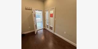 523 8TH Street SE Gallery 5