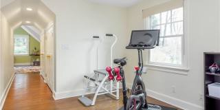 6 Searles Road Gallery 29