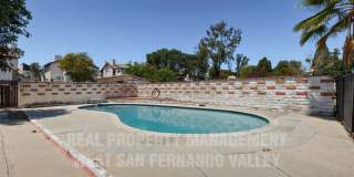 Beautifully Remodeled Single Family Home with Pool Gallery 51