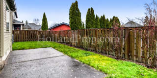 Gorgeous Single-Family Home with Central A/C! Gallery 28