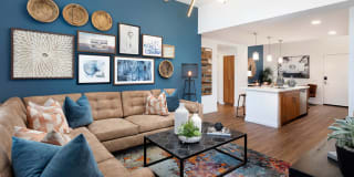 Rivue Gallery 21