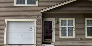 7105 Northeast Kingston Court 7105 Northeast Kingston Court Gallery 2
