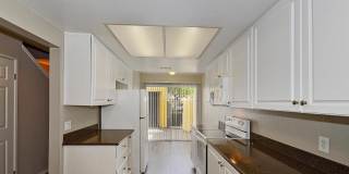 Sycamore Canyon Apartments Gallery 37