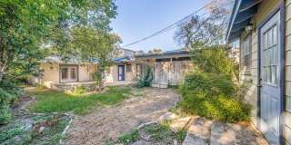 BEAUTIFUL HOME IN BLUEBONNET HILLS, ALAMO HEIGHTS Gallery 25