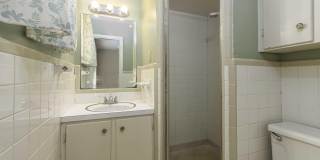 101 S Wakefield Drive Gallery 23