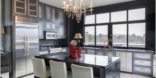 401 W Watson Street Gallery 5