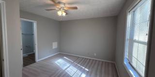 502 Oakwood Court Gallery 23