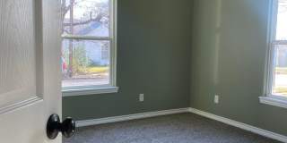 Beautifully Remodeled 3-1 in Sherman! Fridge, Washer and Dryer Included! Gallery 11