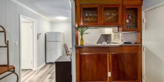 640 Cornell Street Gallery 13