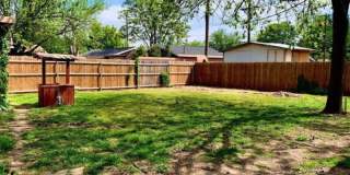 4404 44th Street Gallery 10